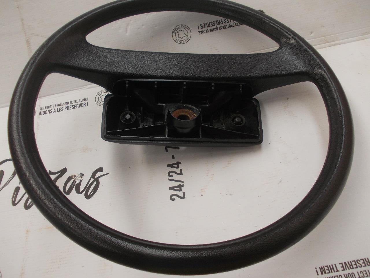 Volant RENAULT 5 (R5) LesAnciennes.com