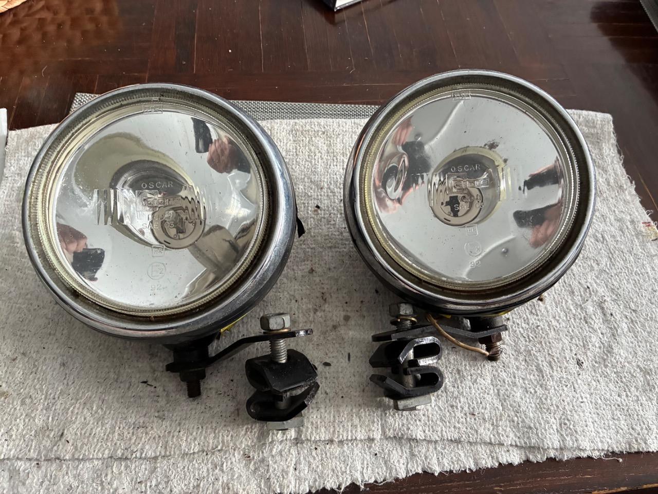 Antibrouillards cibie oscar 180 mm LesAnciennes.com