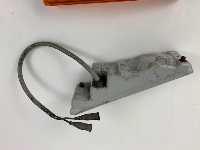 PORSCHE 911 clignotant Bosch version US KL0511A LesAnciennes.com