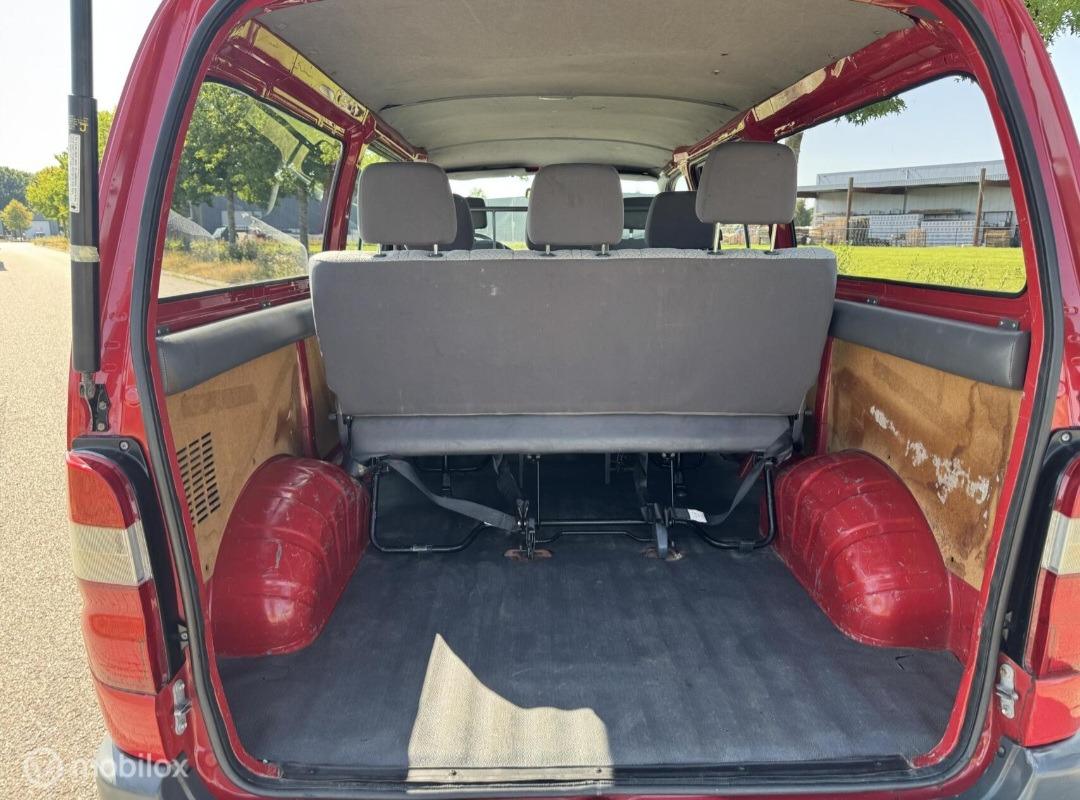 1999 Toyota Hiace, foto 11