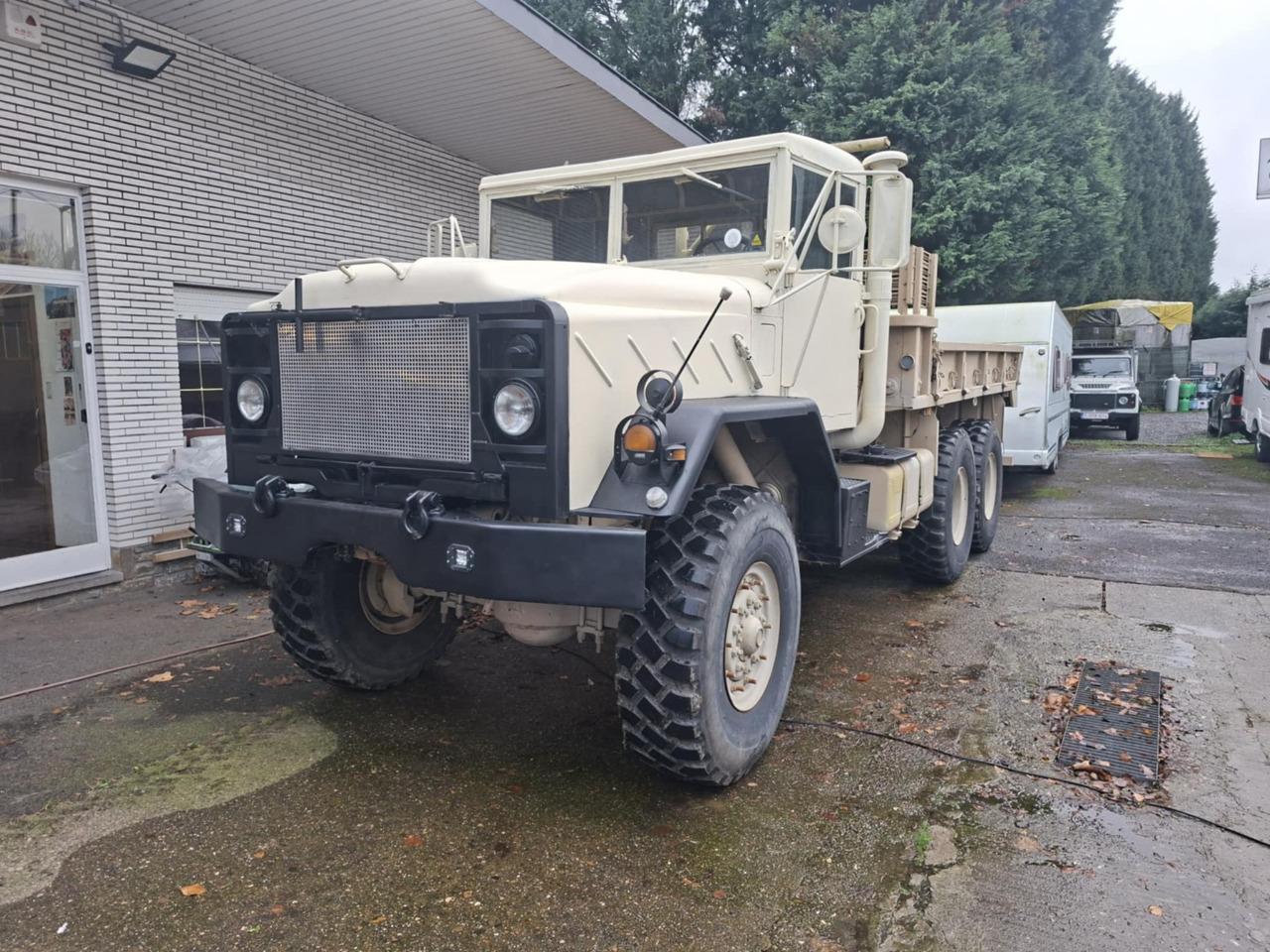 AM GENERAL REO AM 924 Militaire - 1984 LesAnciennes.com