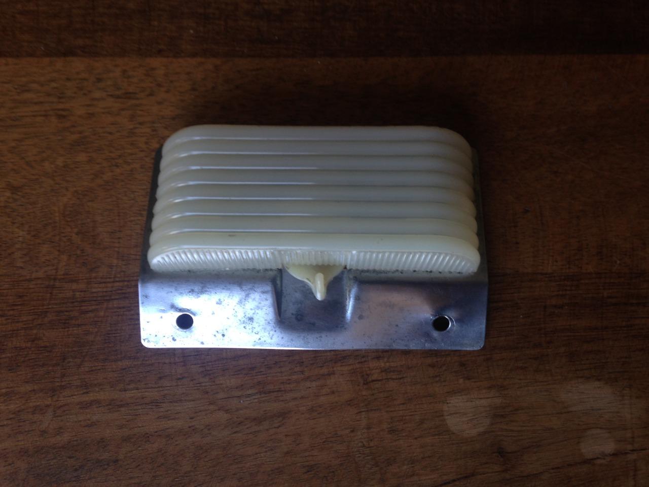 Plafonnier SIMCA LesAnciennes.com