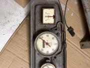image_1-Combiné compteur pour pièces Morris Minor