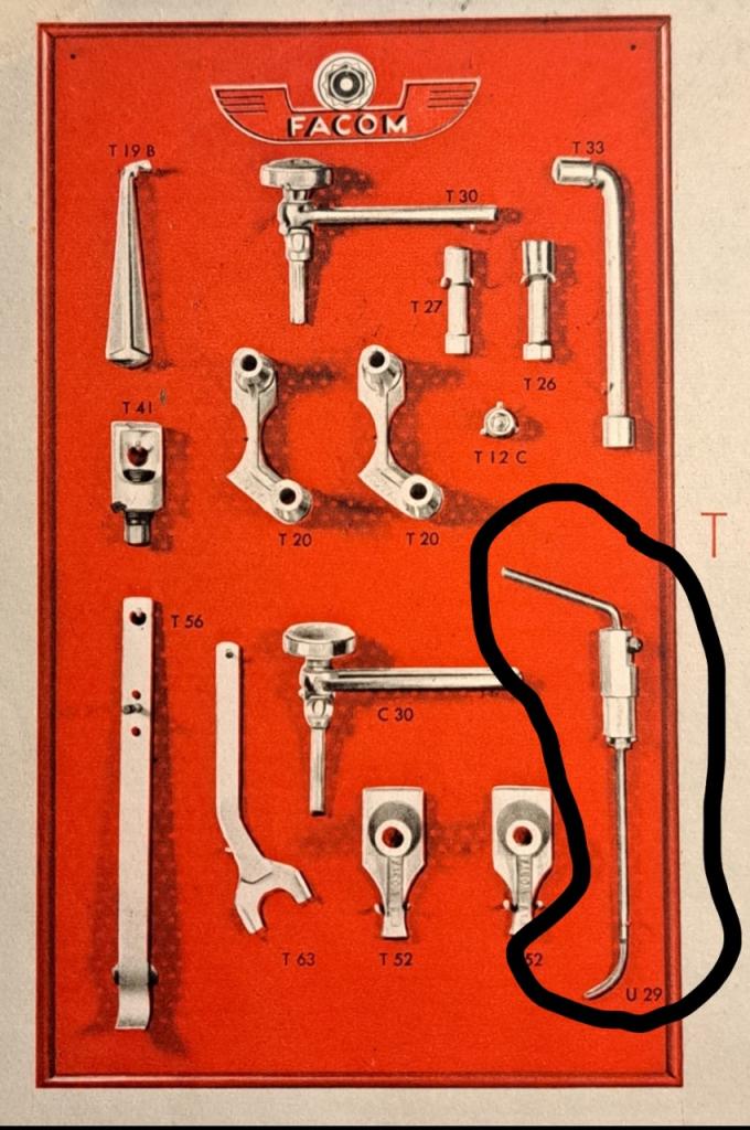 Pièces RENAULT Dauphine LesAnciennes.com