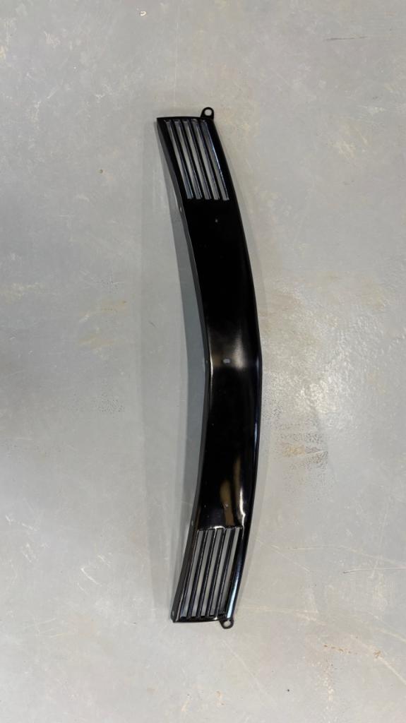 Support de plaque de police Citroën DS 2ème nez LesAnciennes.com