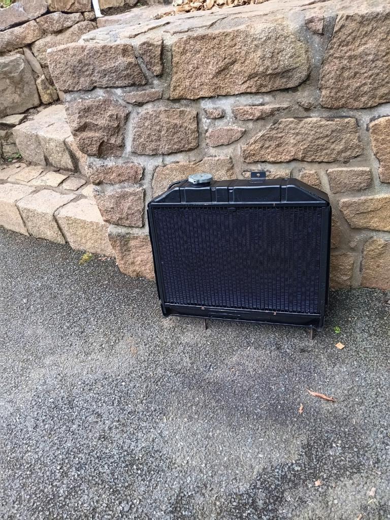 Radiateur HOTCHKISS M201 LesAnciennes.com