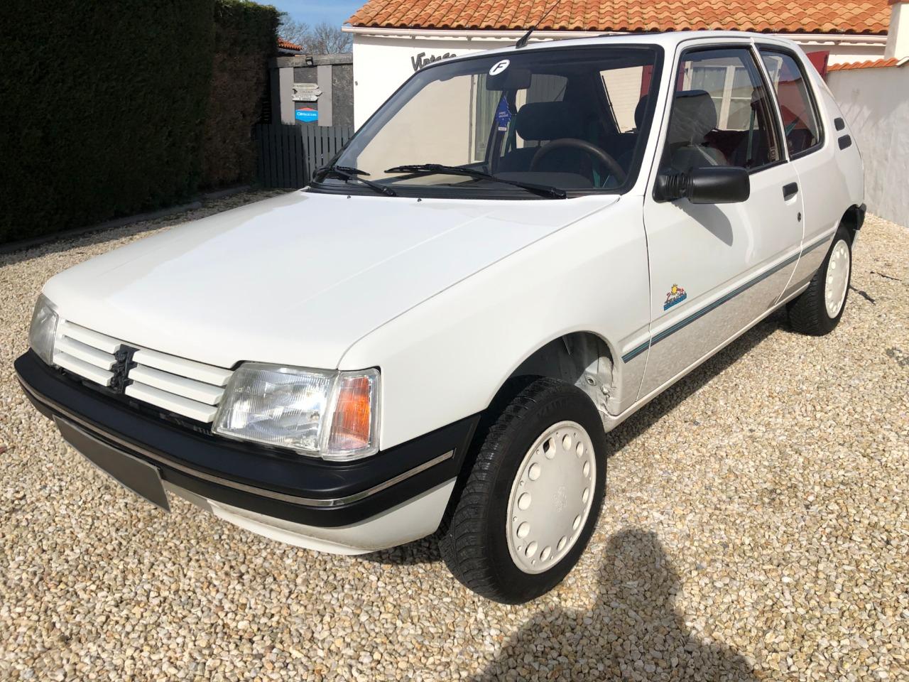 PEUGEOT 205 Zenith 1.0 45 CV - 1992 LesAnciennes.com
