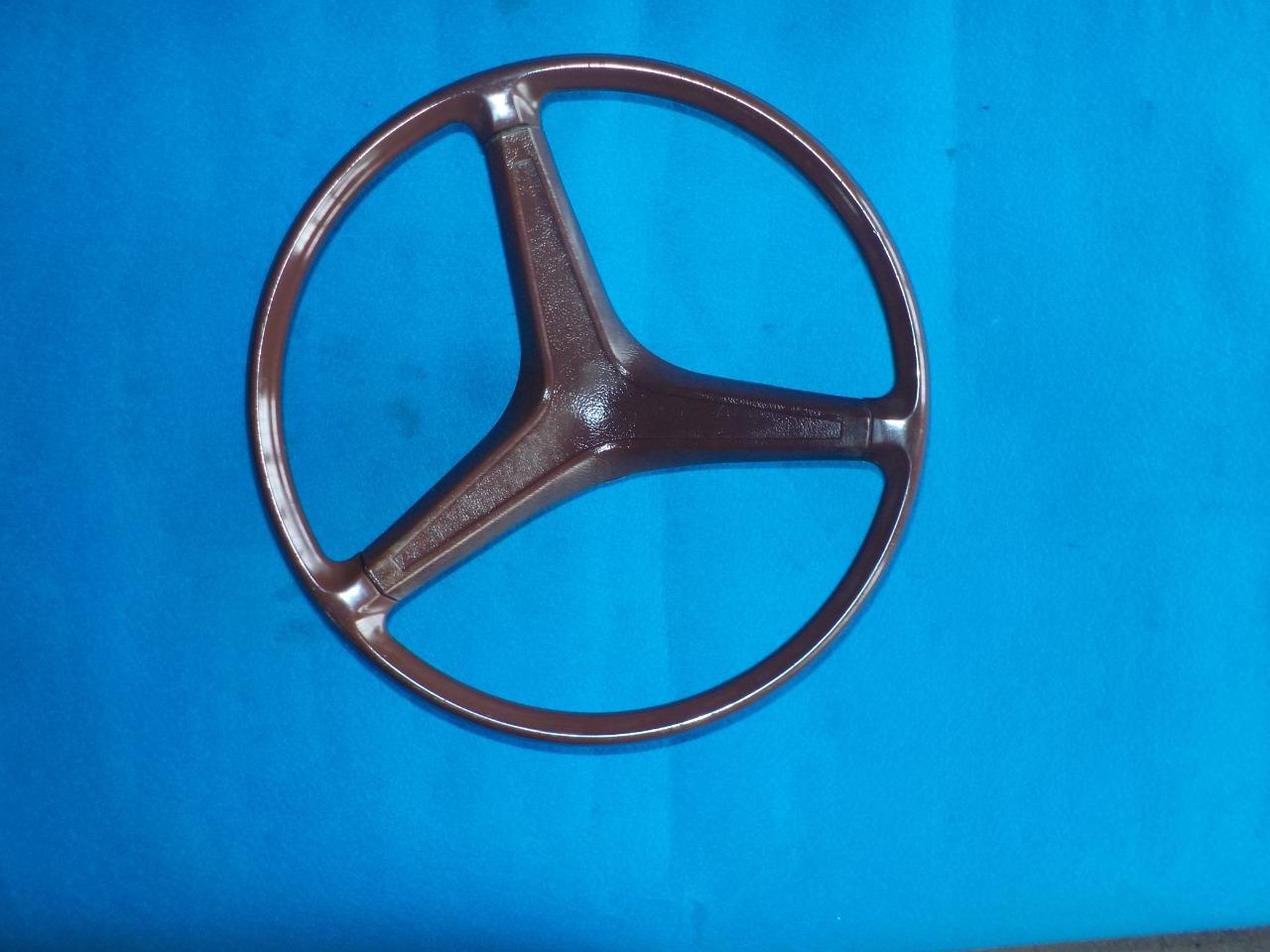 Volant SIMCA 1000 LesAnciennes.com