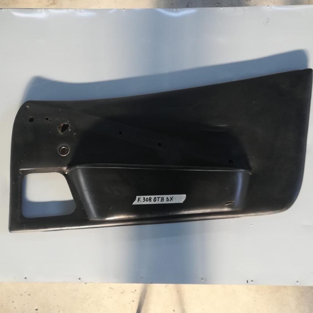 Panneaux de porte intérieurs pour Ferrari 308 GTB LesAnciennes.com
