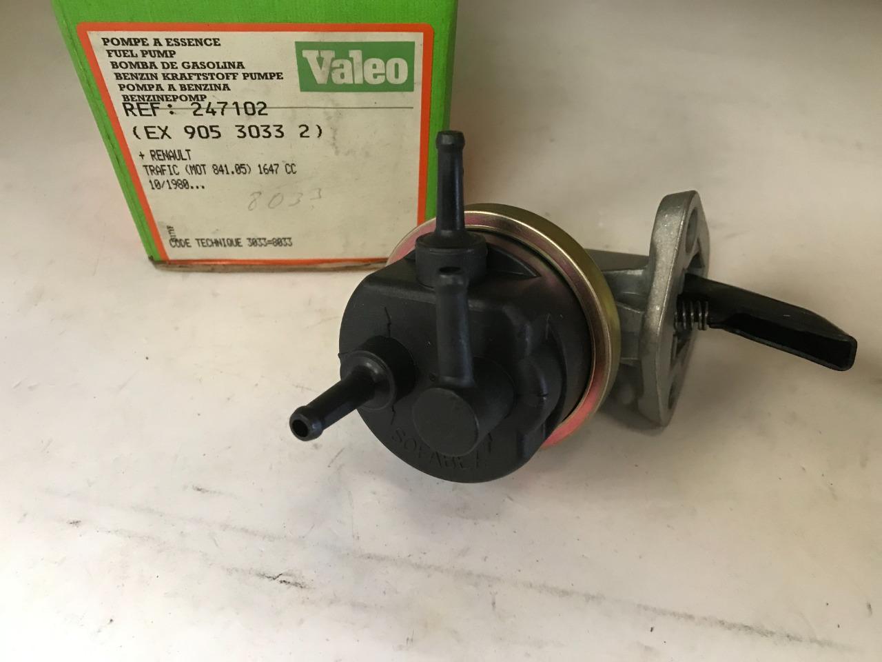 Pompe à essence neuve RENAULT Trafic LesAnciennes.com