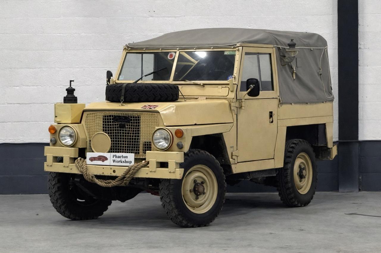 LAND ROVER 88 III LIGHTWEIGHT - 1979 LesAnciennes.com