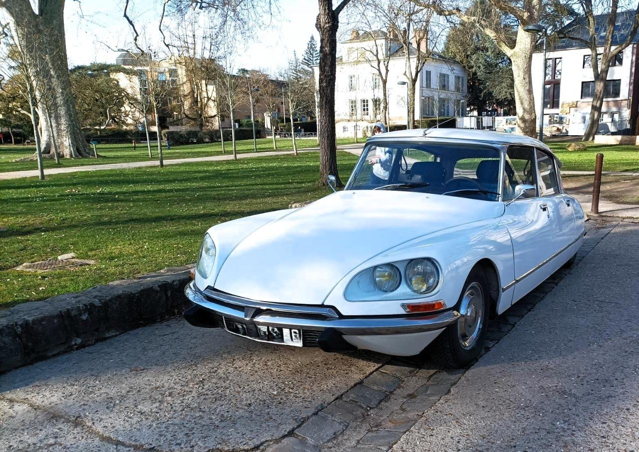 CITROEN DS Pallas - 1971 LesAnciennes.com