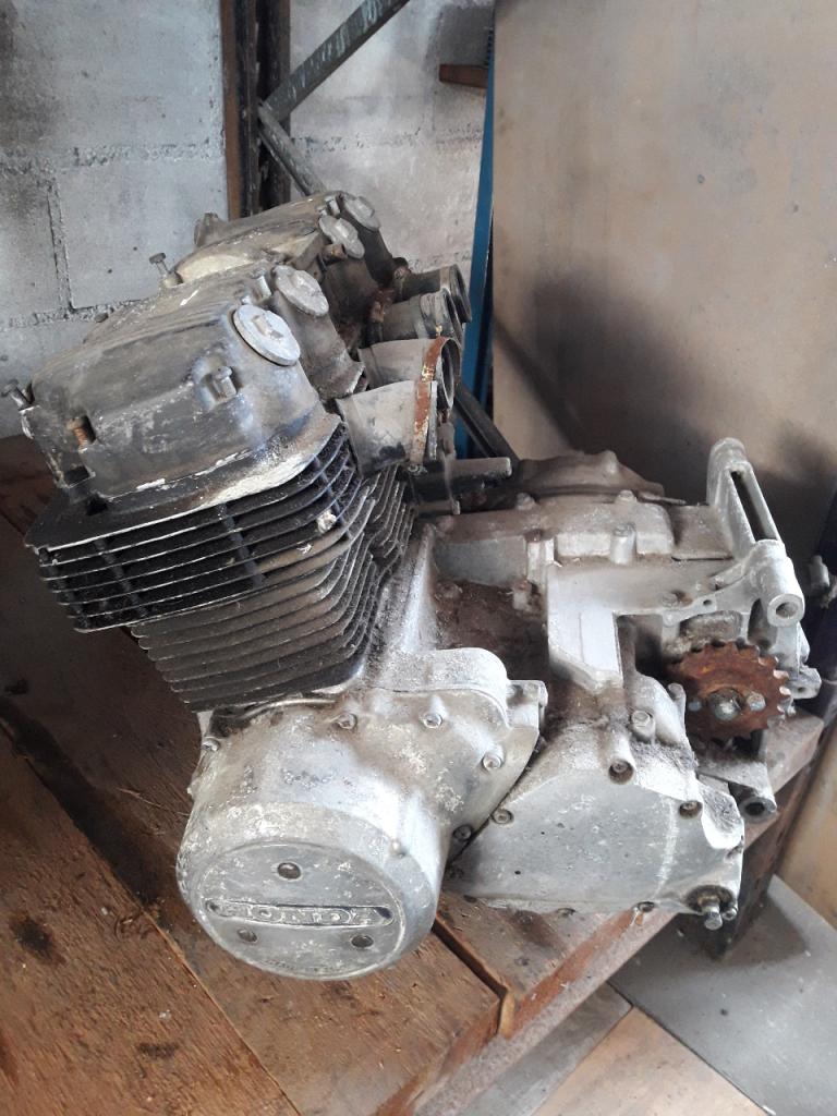 Moteur HONDA CB 750 LesAnciennes.com