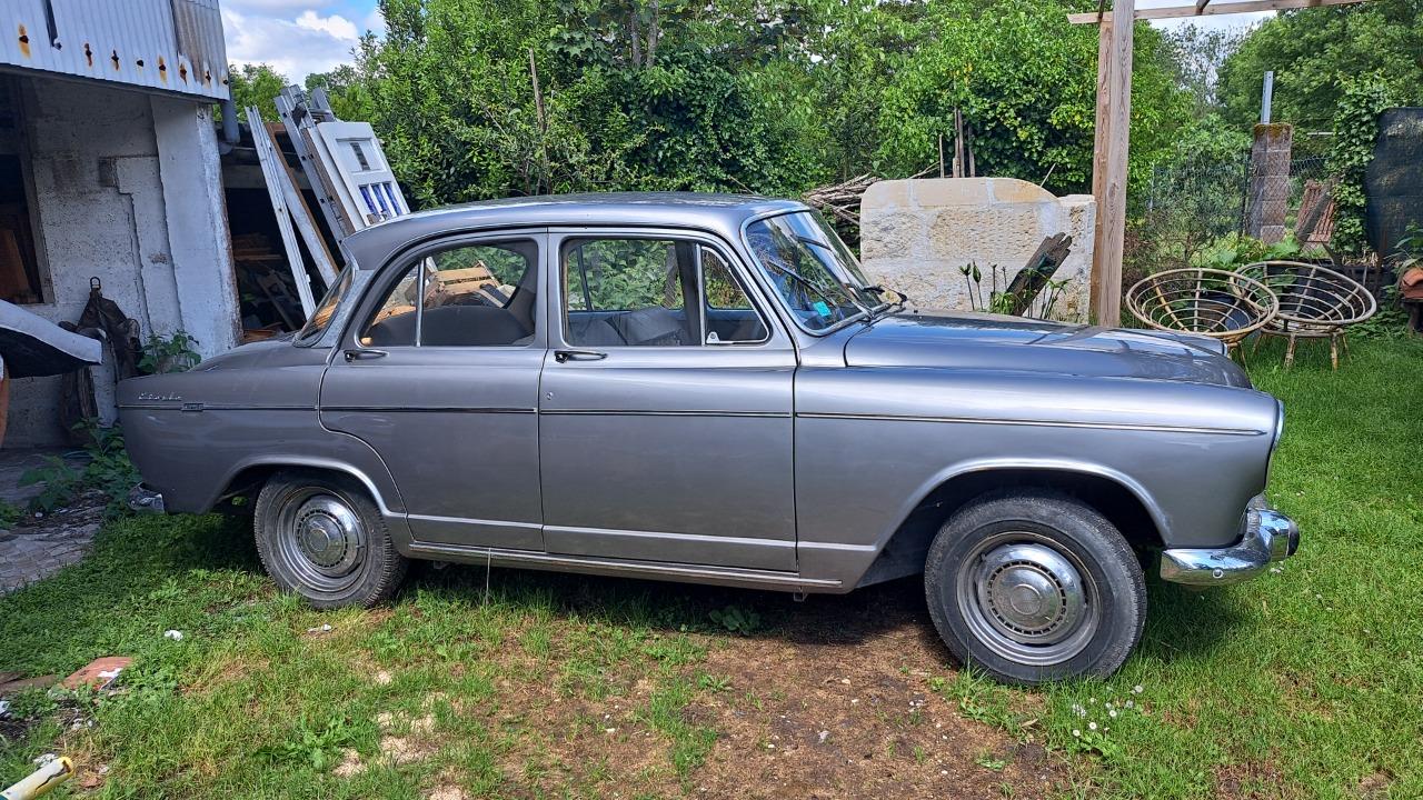SIMCA Aronde P60 étoile 6 super - 1964 LesAnciennes.com