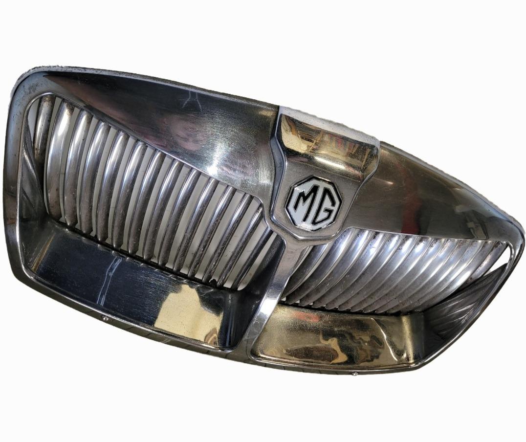 CALANDRE MGA 1600 Mk2 LesAnciennes.com