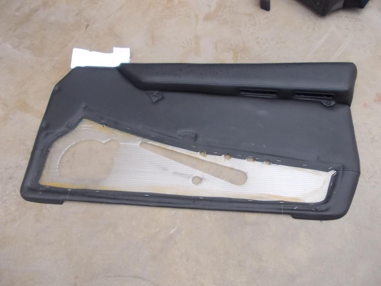 Panneaux de portes intérieur pour Ferrari 512 TR LesAnciennes.com