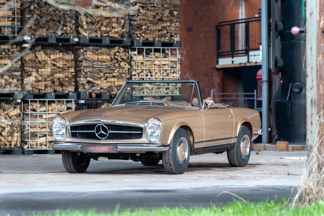 MERCEDES 280 SL Pagode - 1968 LesAnciennes.com
