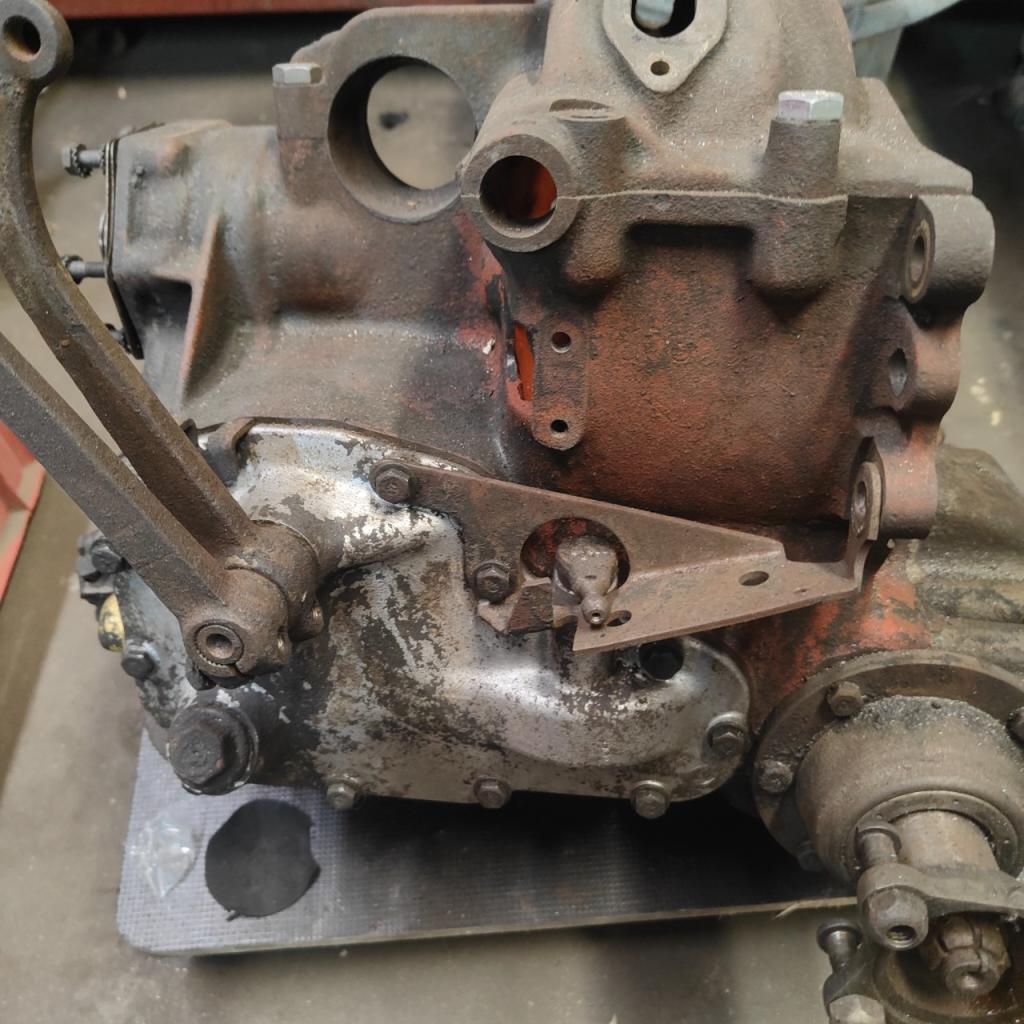 Boite de vitesse CITROEN Traction 15/6 et 11 d LesAnciennes.com