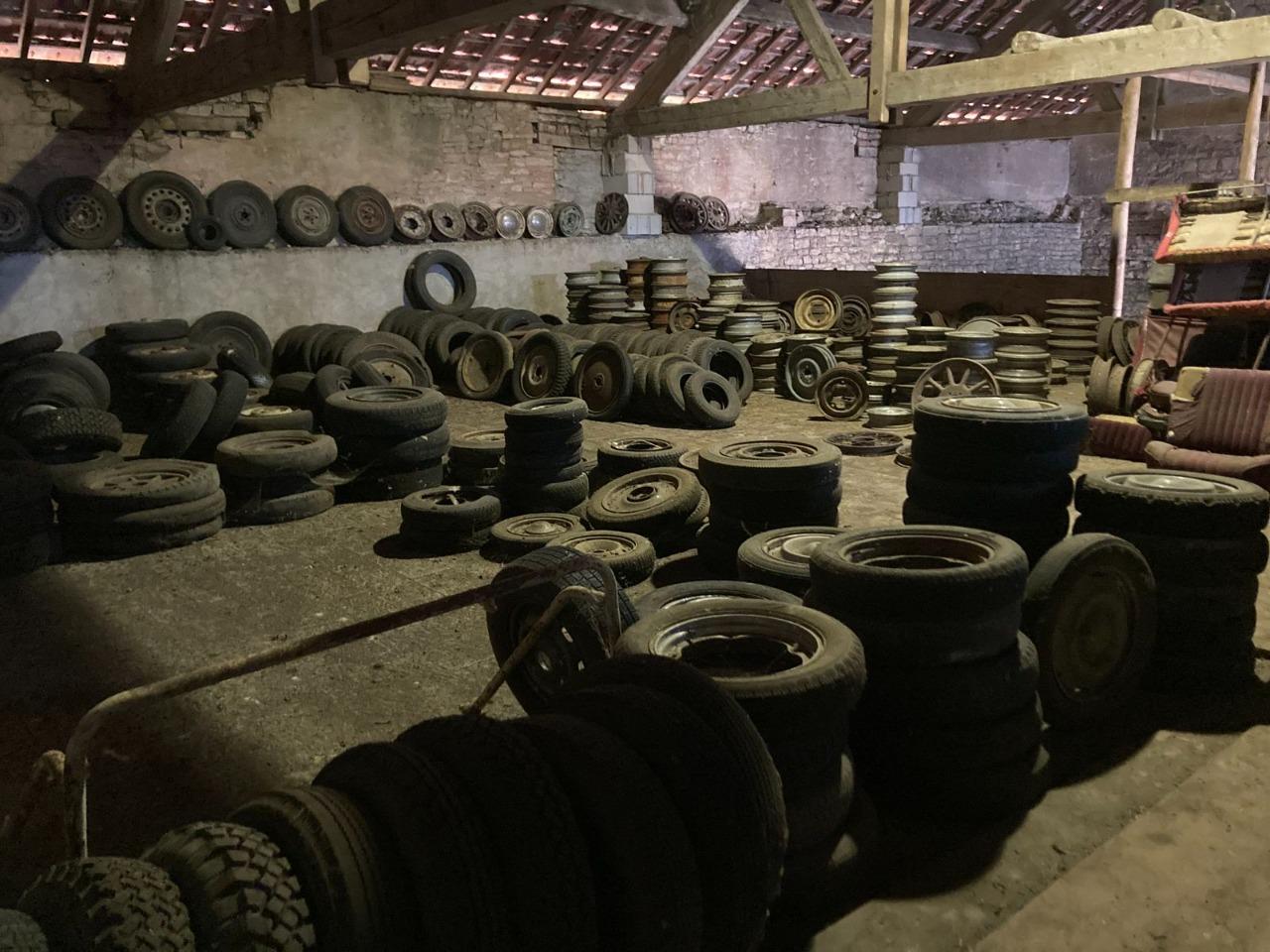 LOT ROUES DIVERS LesAnciennes.com