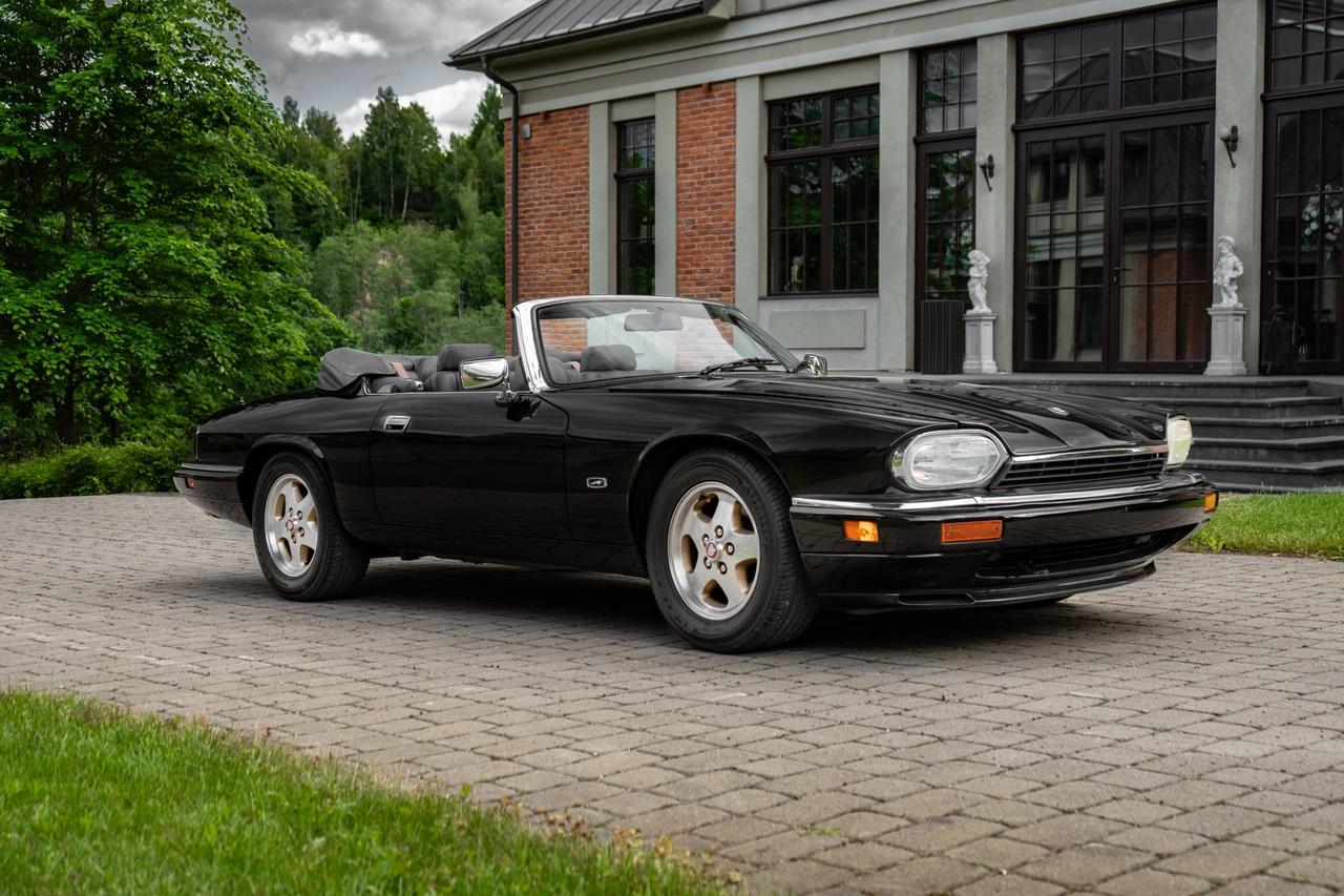 1994 Jaguar XJS Convertible 4.0 Manual LesAnciennes.com