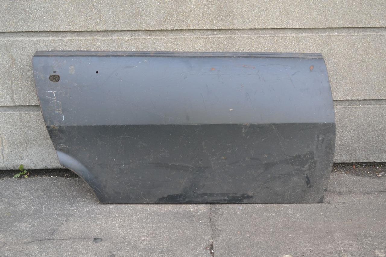 Panneau porte AR D PEUGEOT 504 BREAK, neuf LesAnciennes.com