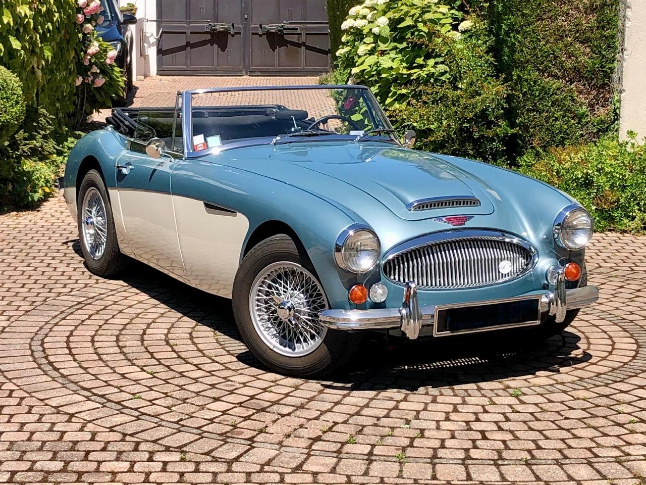 AUSTIN HEALEY 3000 BJ8 MKIII - 1967 LesAnciennes.com