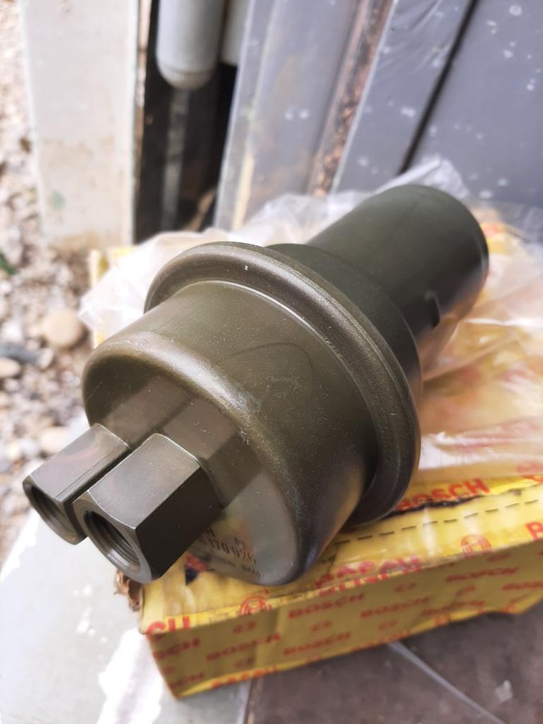 Accumulateur PORSCHE 928 LesAnciennes.com