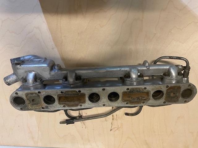 Collecteur Admission JAGUAR MK1 MK2 LesAnciennes.com