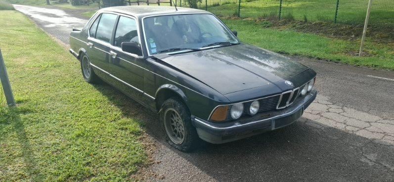 Pièces BMW 728 E23 LesAnciennes.com