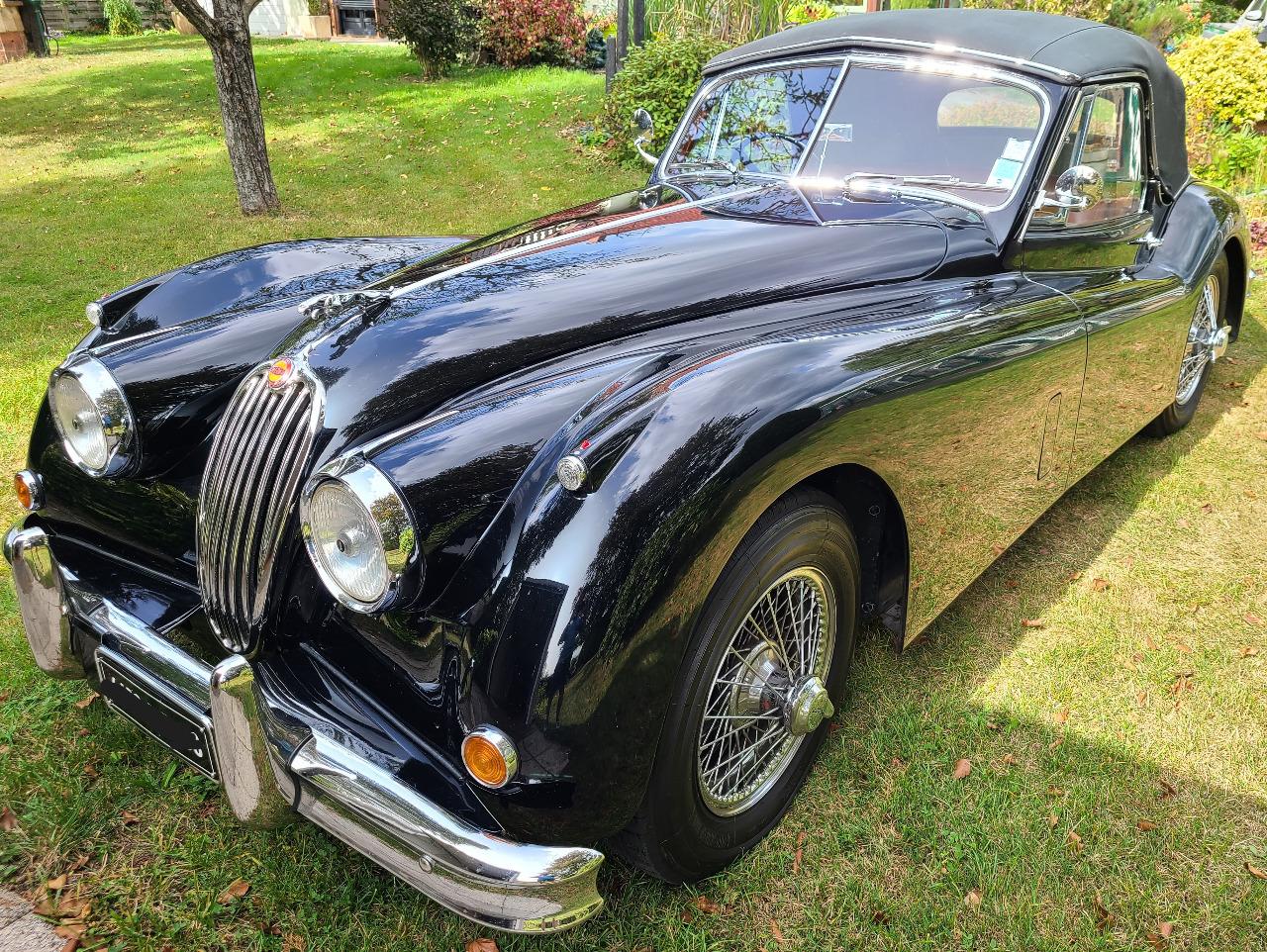 JAGUAR XK140 Cabriolet - 1956 LesAnciennes.com