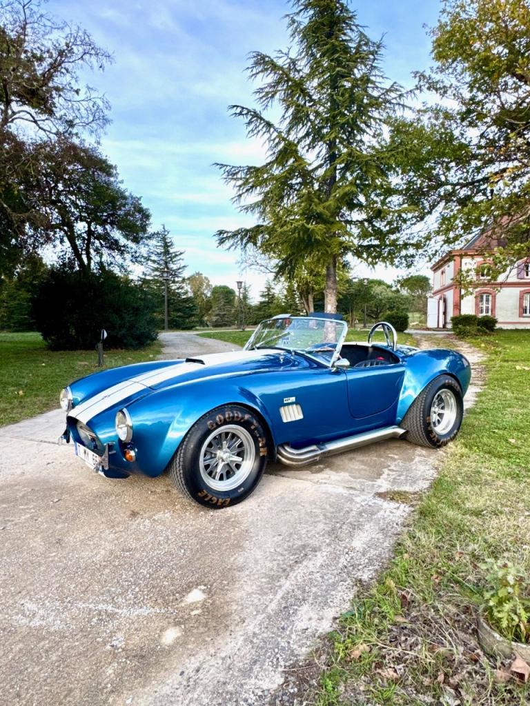 AC Cobra 427SC - 1984 LesAnciennes.com