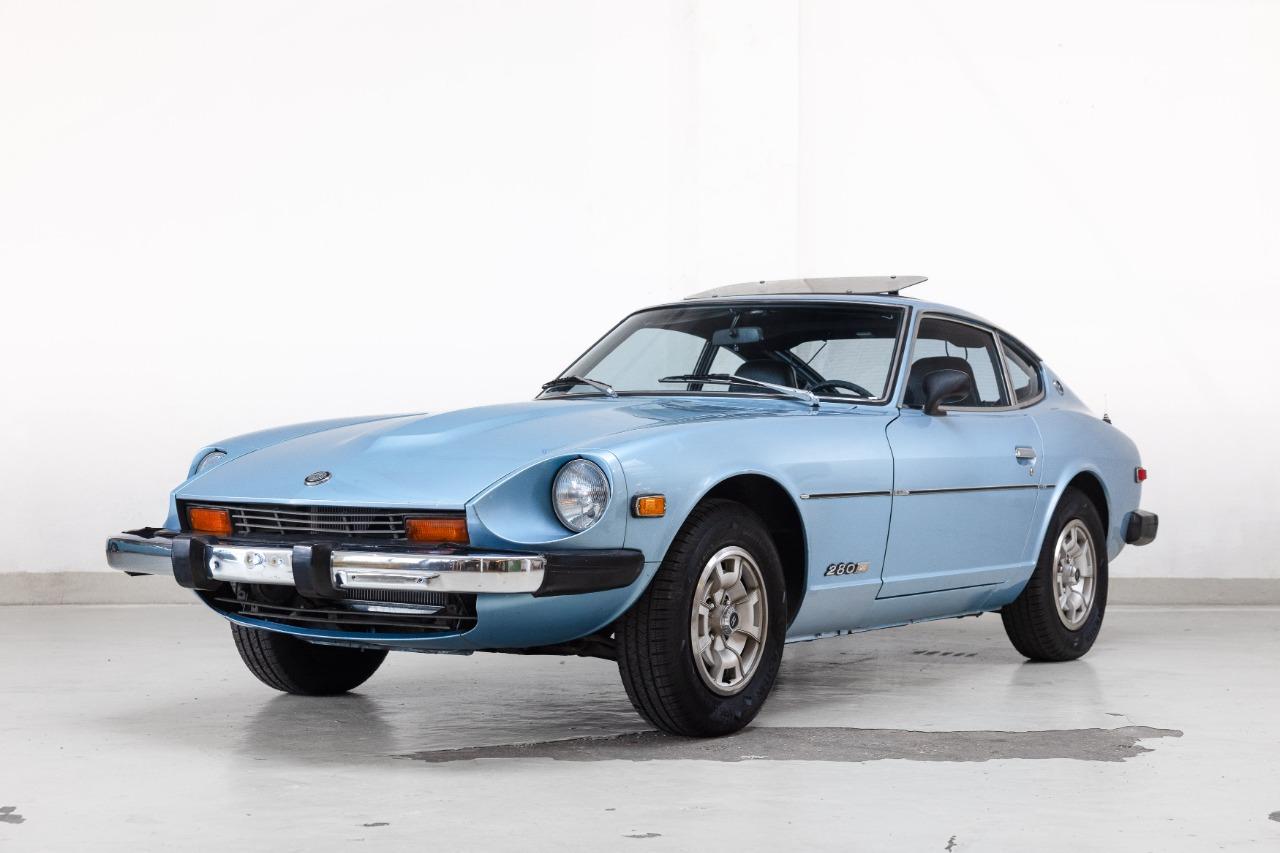 DATSUN 280Z - 1976 LesAnciennes.com
