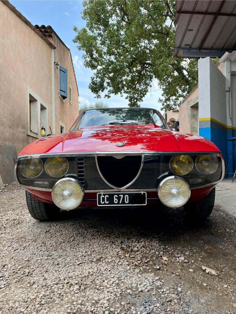 ALFA ROMEO Zagato Junior Z 1300 - 1971 LesAnciennes.com
