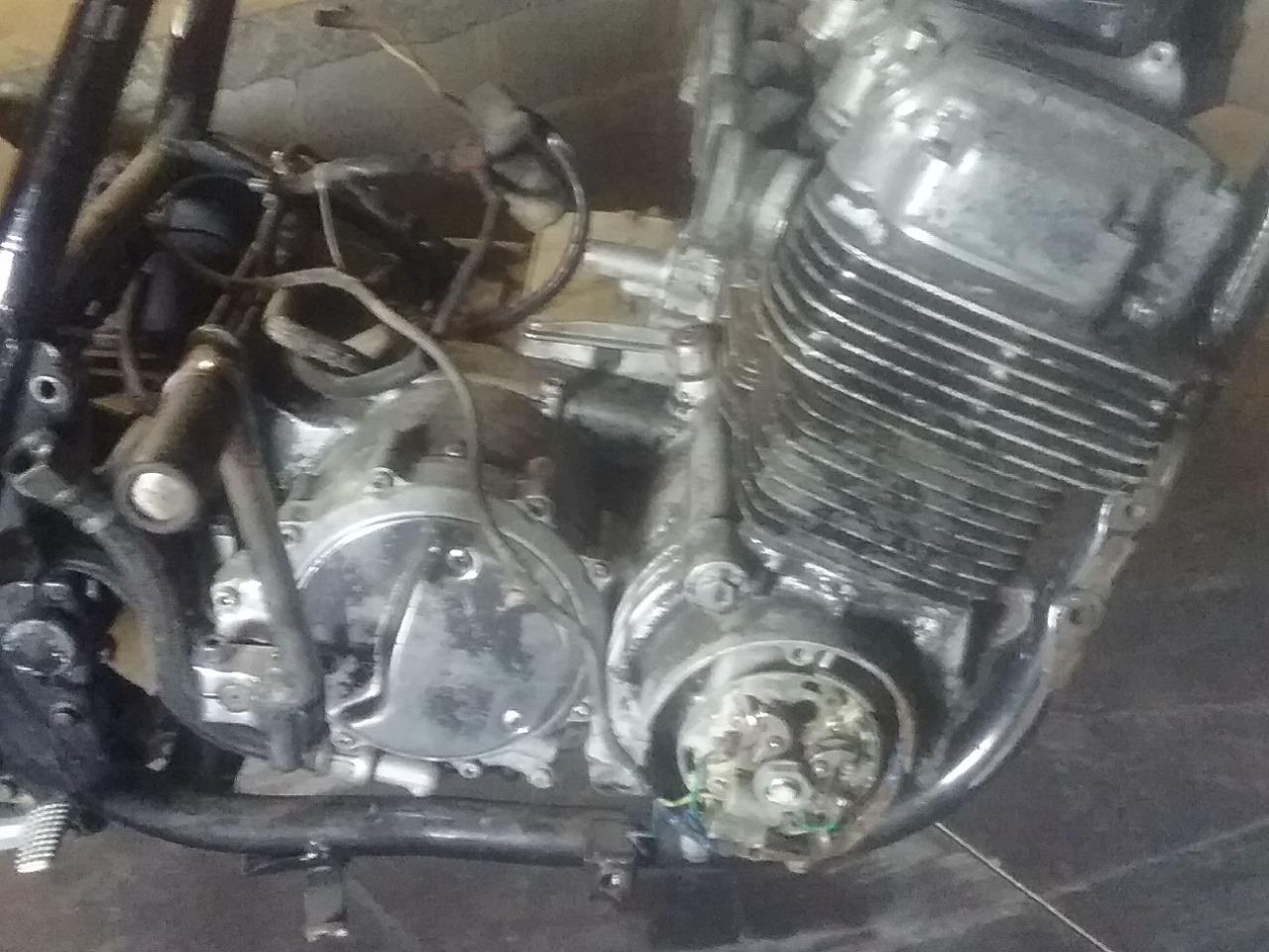 Pièces HONDA CB 750 Four K2 LesAnciennes.com