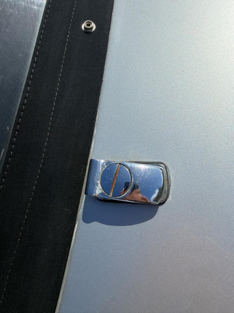Recherche pièces RENAULT Caravelle 1100 S LesAnciennes.com