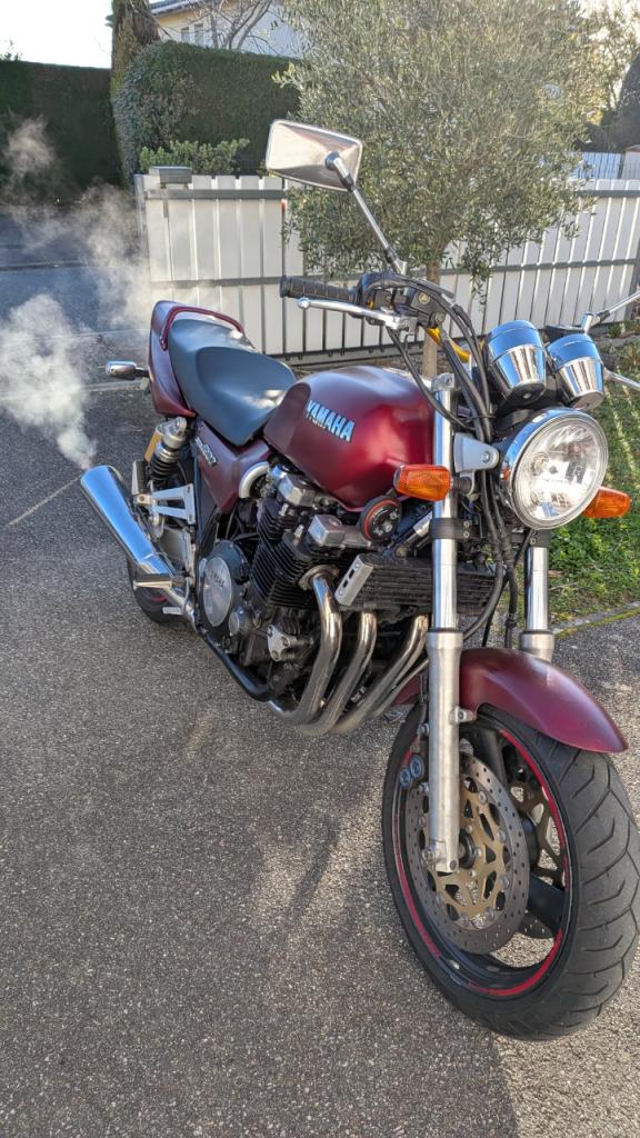 YAMAHA XJR 1200 - 1995 LesAnciennes.com