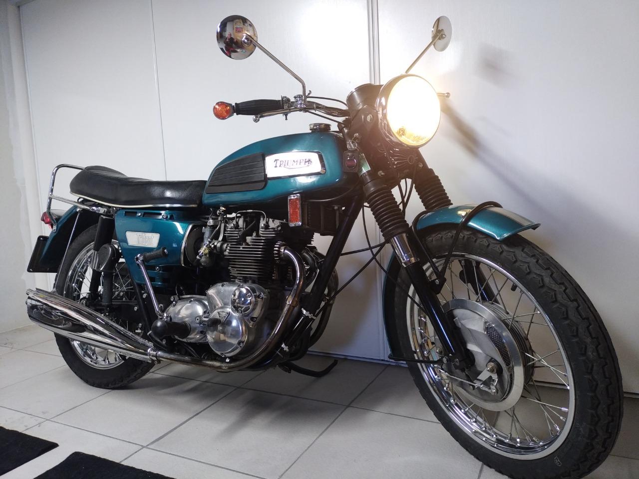TRIUMPH Trident T150 - 1970 LesAnciennes.com