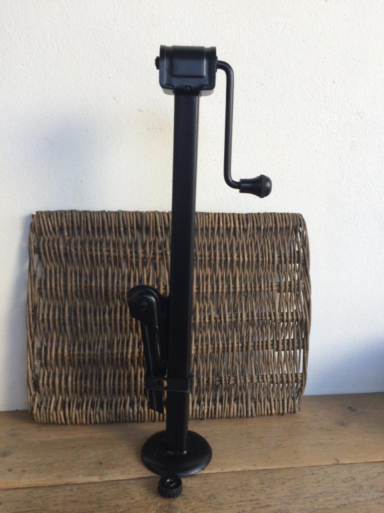 Pièces ALFA ROMEO Spider coda tronca LesAnciennes.com