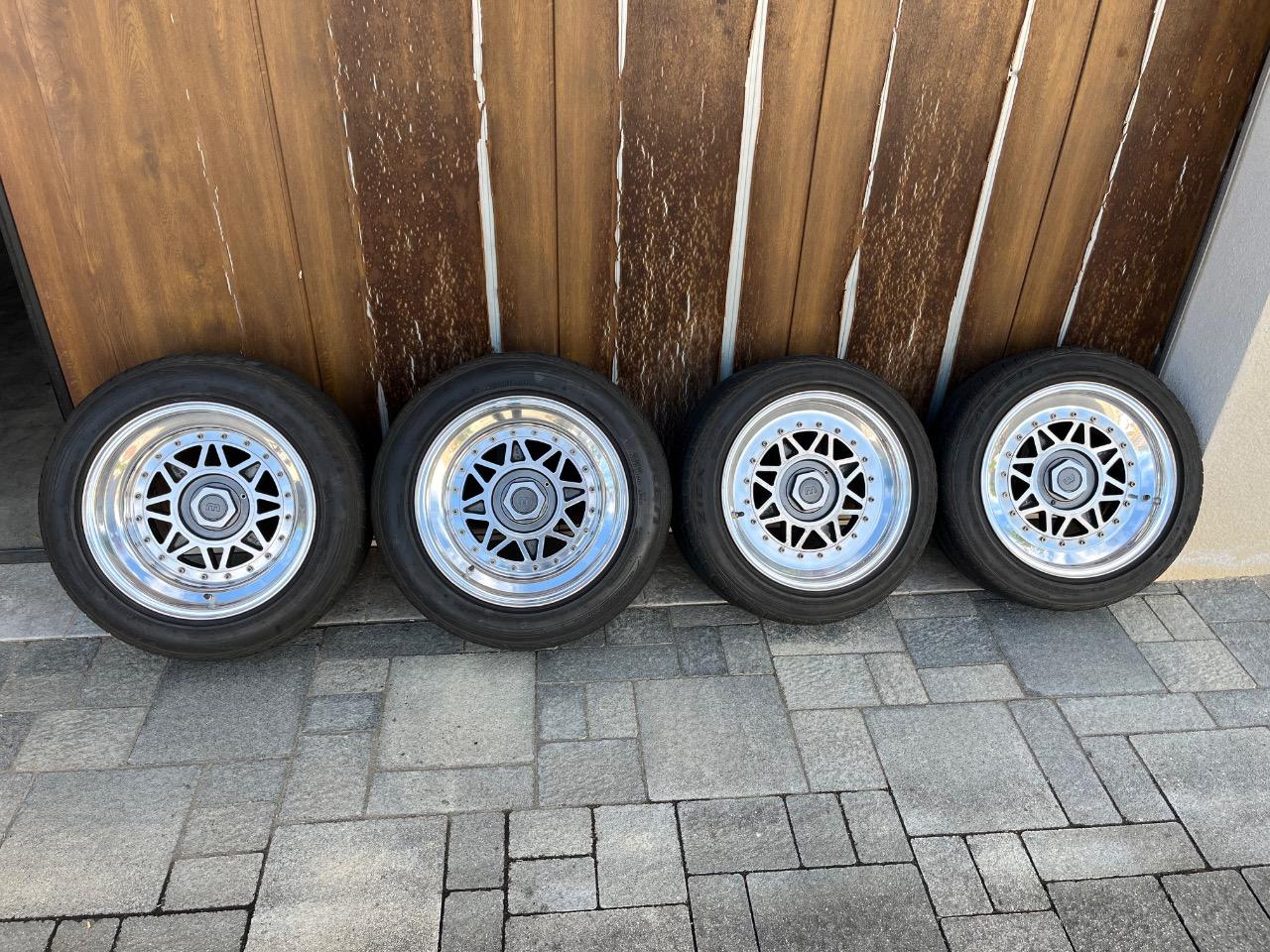 Jantes MAD IN ALPINE A310 V6 phase 2 ou R5 turbo LesAnciennes.com
