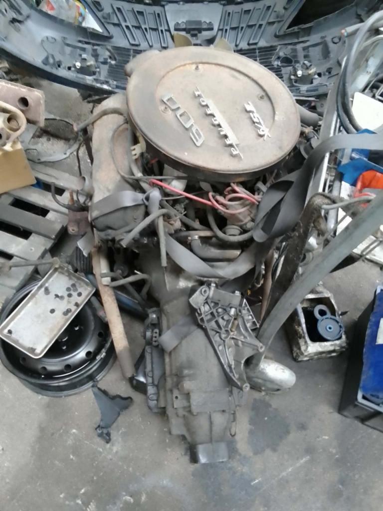 Moteur Peugeot 604 V6 SL prv LesAnciennes.com