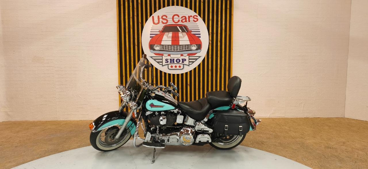 HARLEY DAVIDSON Heritage Softail FLHTC - 1993 LesAnciennes.com