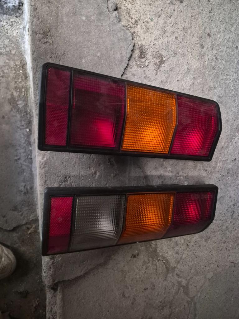 Feu RENAULT Express LesAnciennes.com