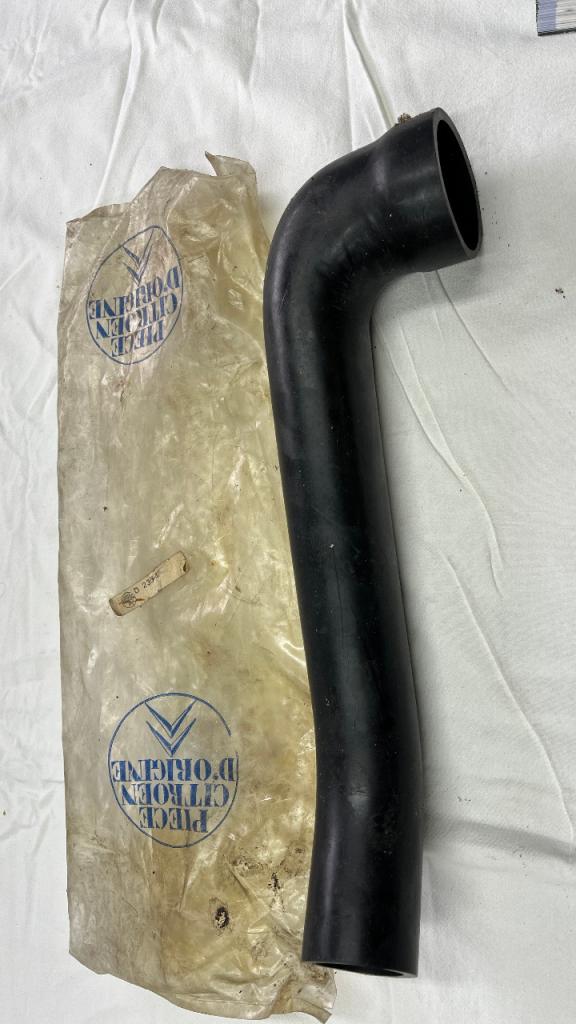 Durite CITROEN DS LesAnciennes.com