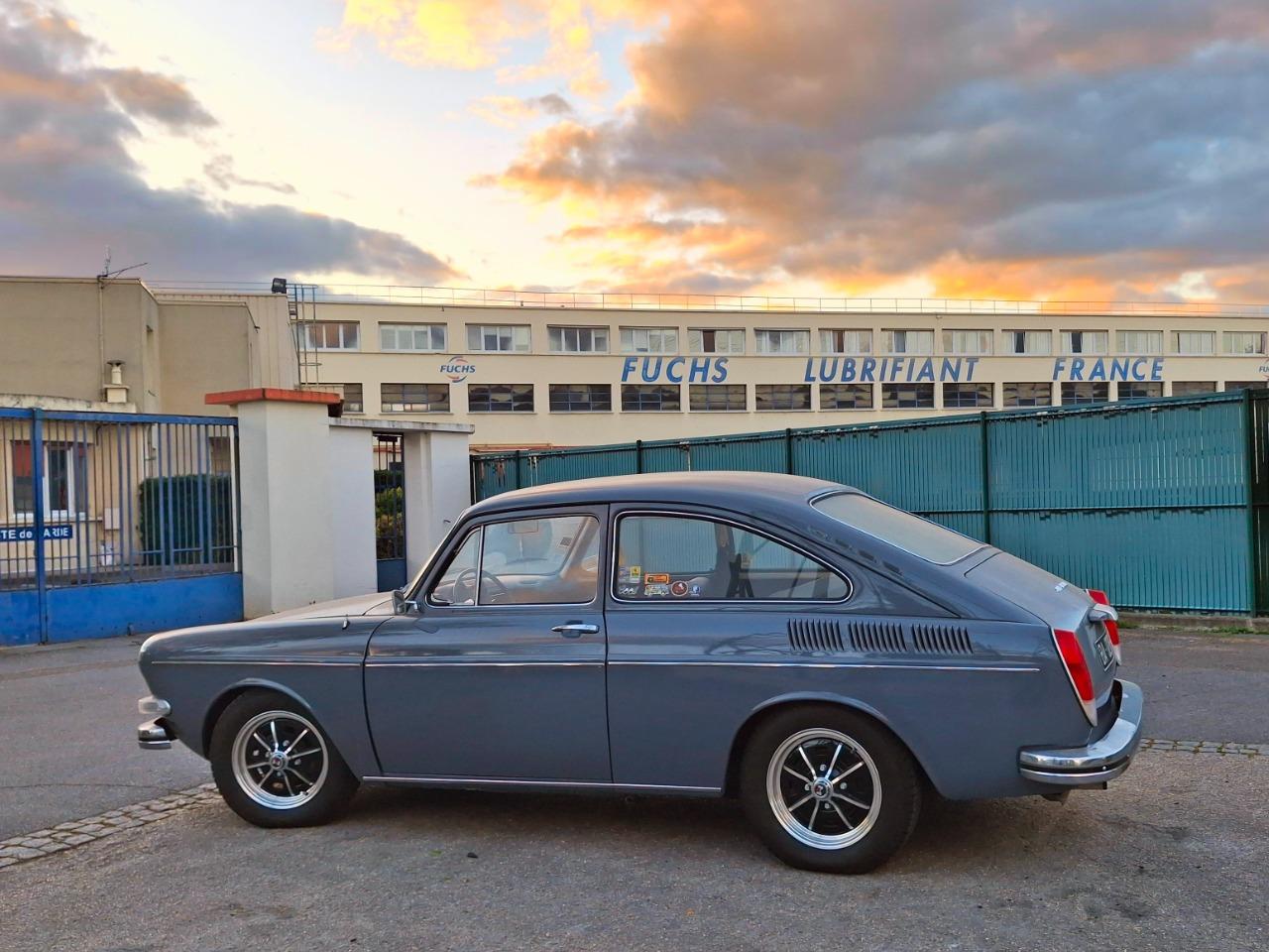 VOLKSWAGEN 1600 Fastback - 1972 LesAnciennes.com