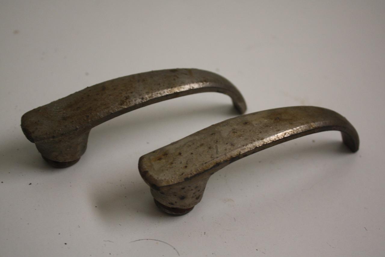 Lot de 2 Poignées intérieure Renault Mona Viva 4 LesAnciennes.com