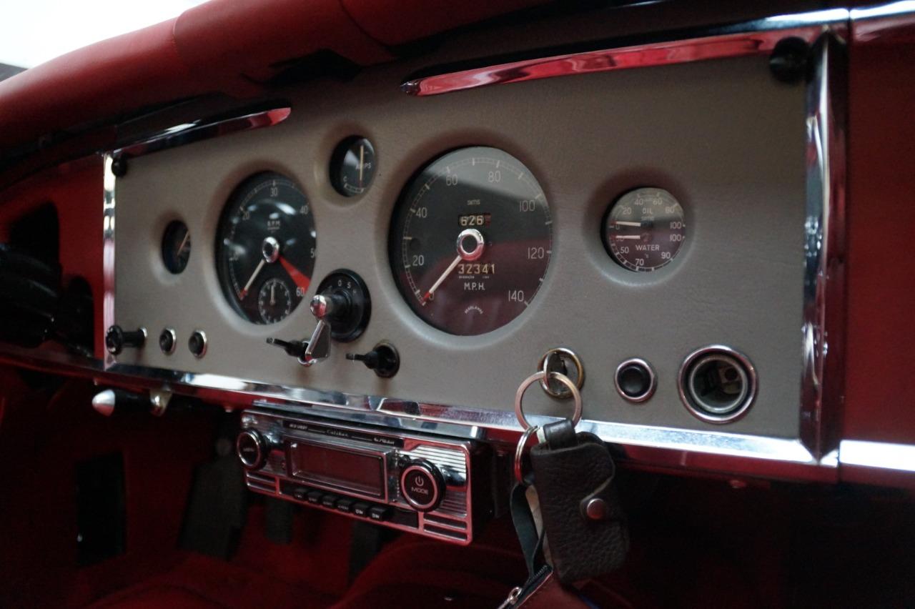 JAGUAR XK150 OTS - 1958 LesAnciennes.com