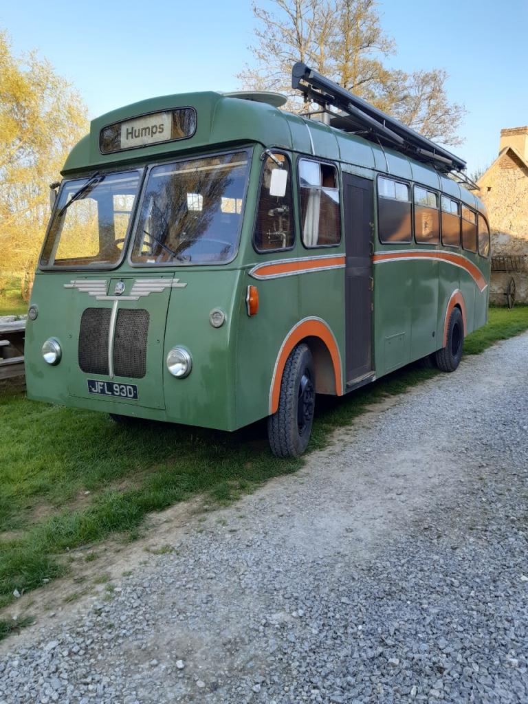 BEDFORD motorhome Caravane - 1966 LesAnciennes.com