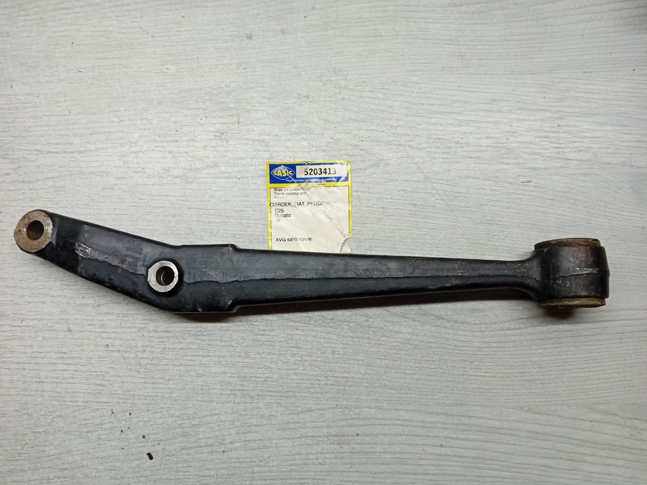 5203413 BRAS SUSPENSION AV CITROEN C25 PEUGEOT J5 LesAnciennes.com