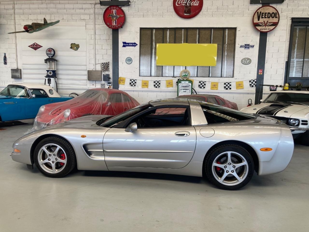 CHEVROLET Corvette C5 Coupé/Targa V8 - 2004 LesAnciennes.com