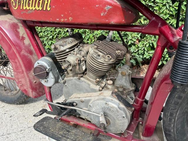 INDIAN Scout - 1927 LesAnciennes.com